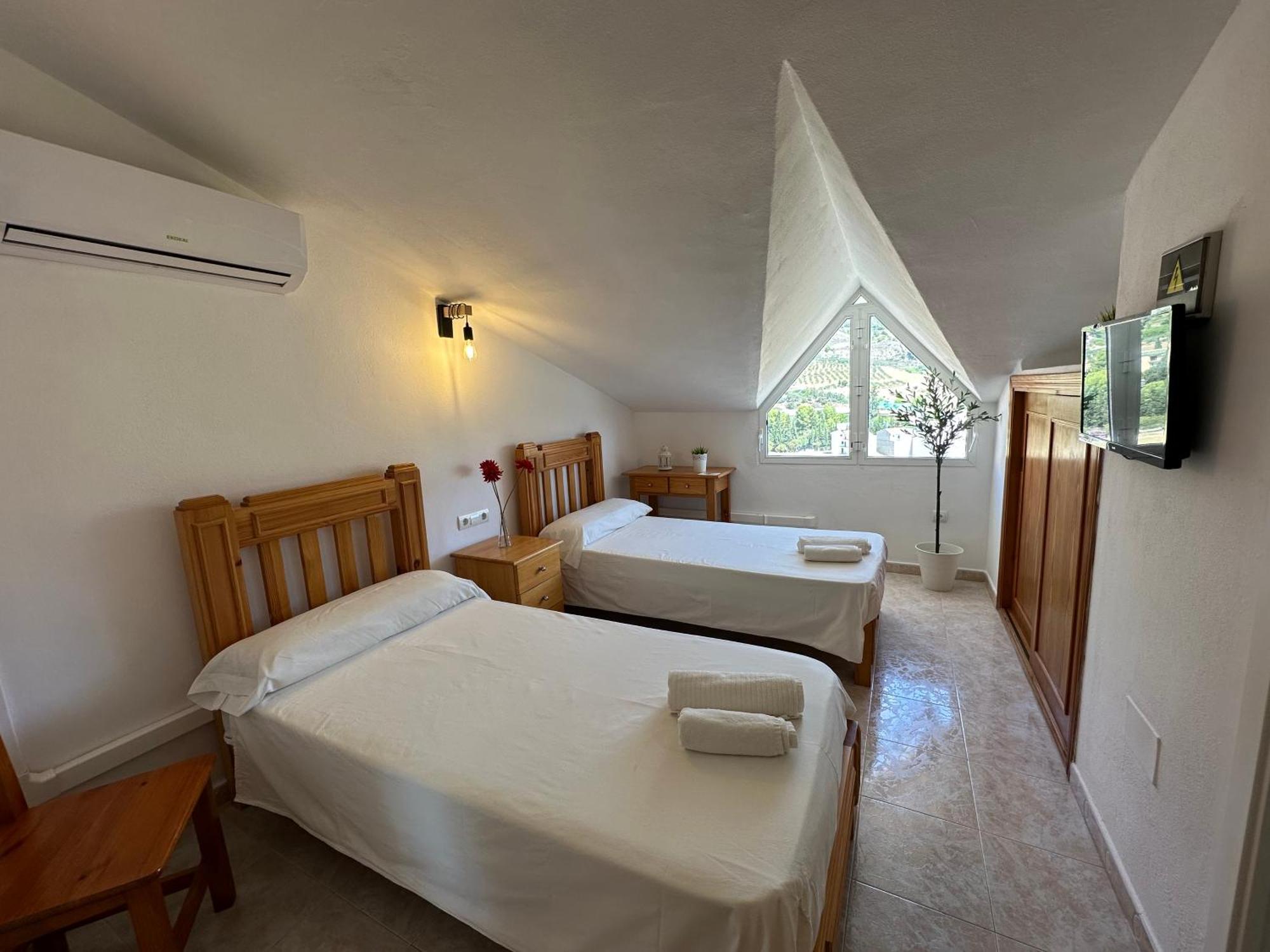 Hostal Sango Sierra De Las Nieves Alozaina Εξωτερικό φωτογραφία